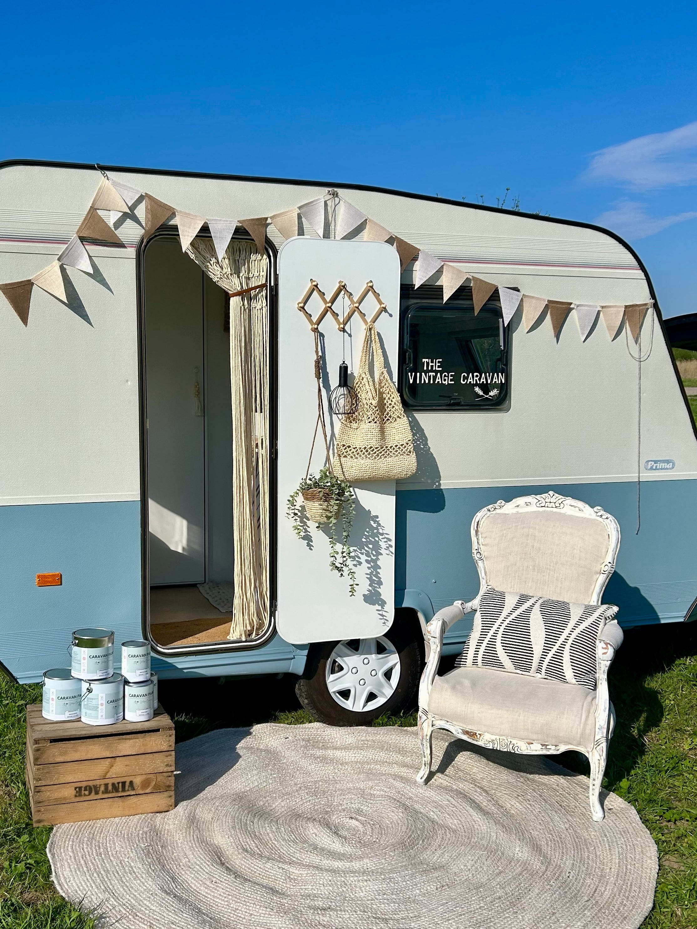 Wohnwagenfarbe Karibikblau 