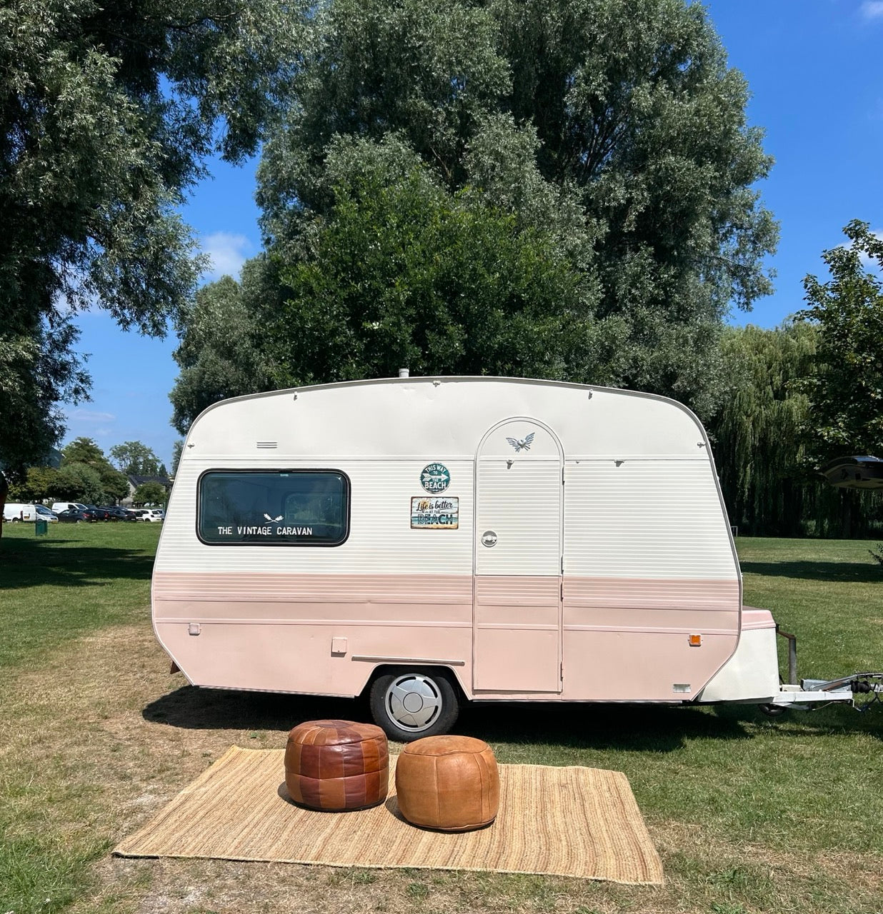 Caravanverf Peony Pink