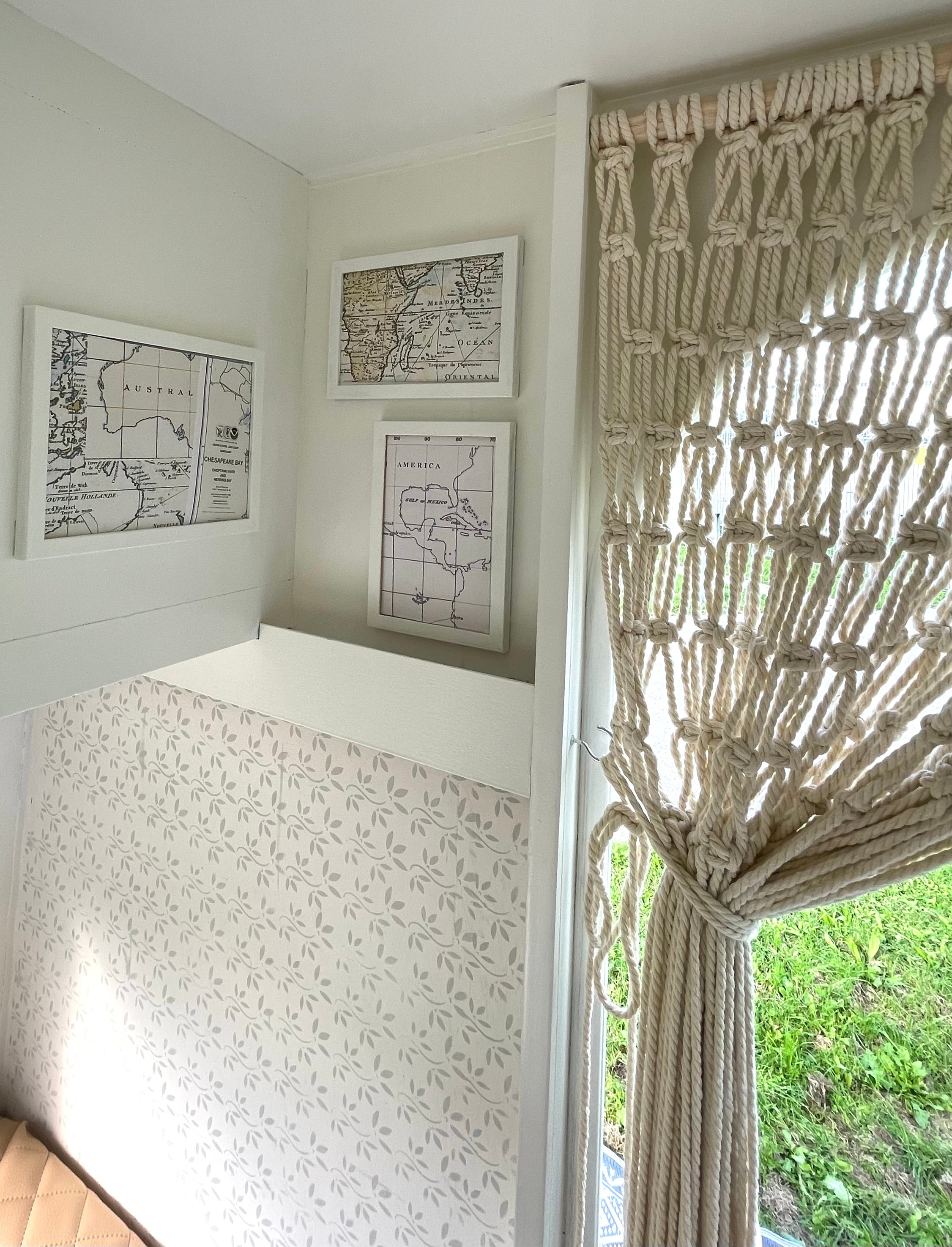 Boho deurgordijn met stoere lederen band