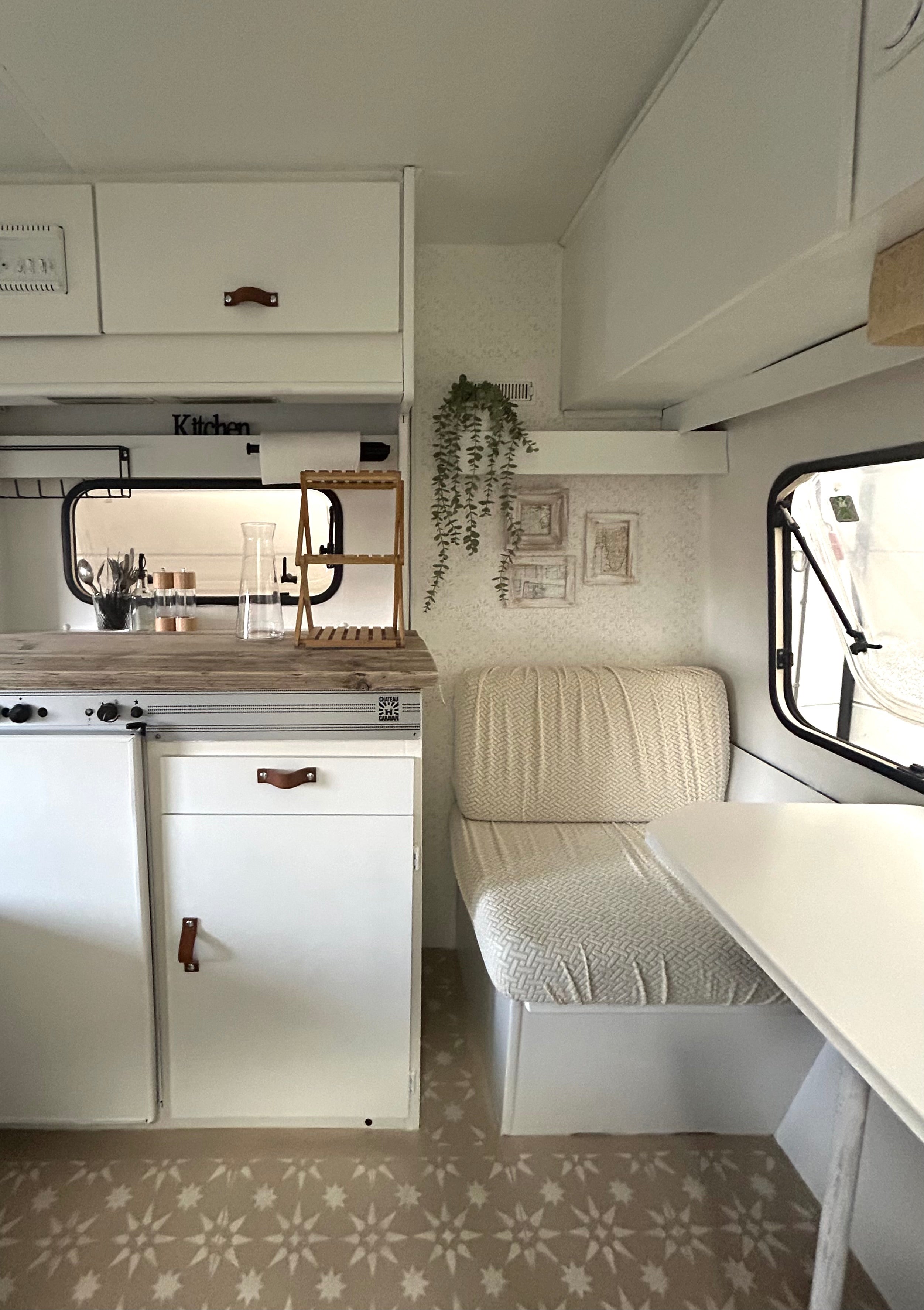 Bankhoezen voor treinzit