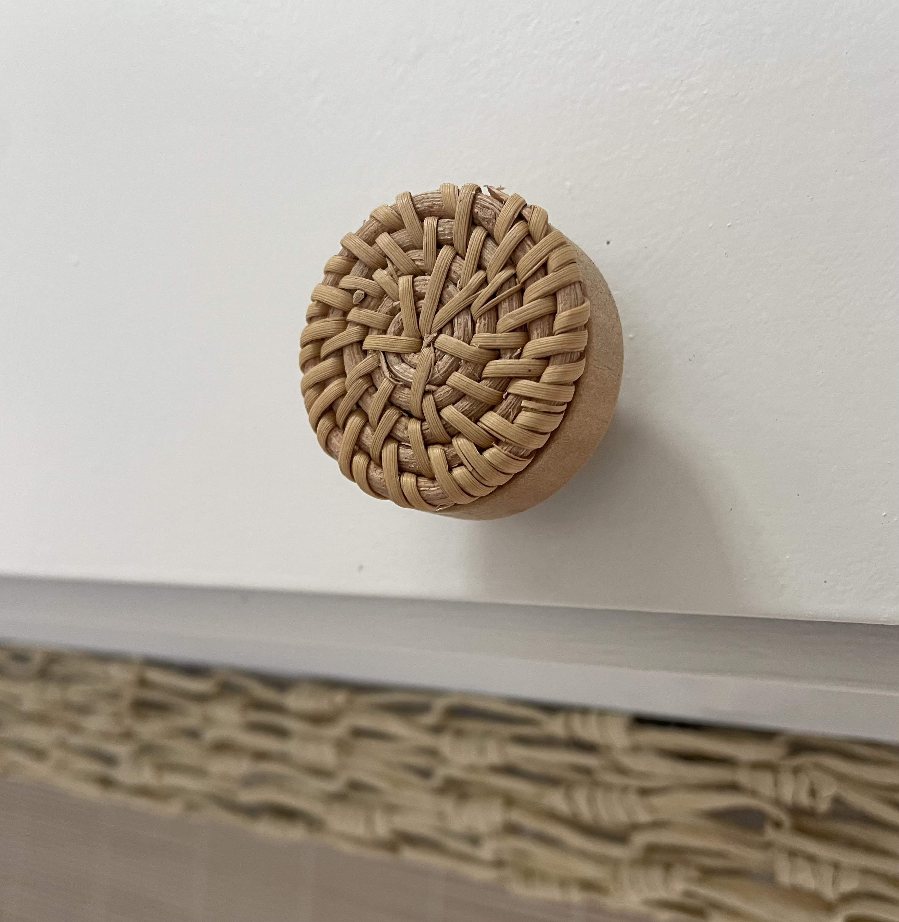 Set van rieten kastknopjes