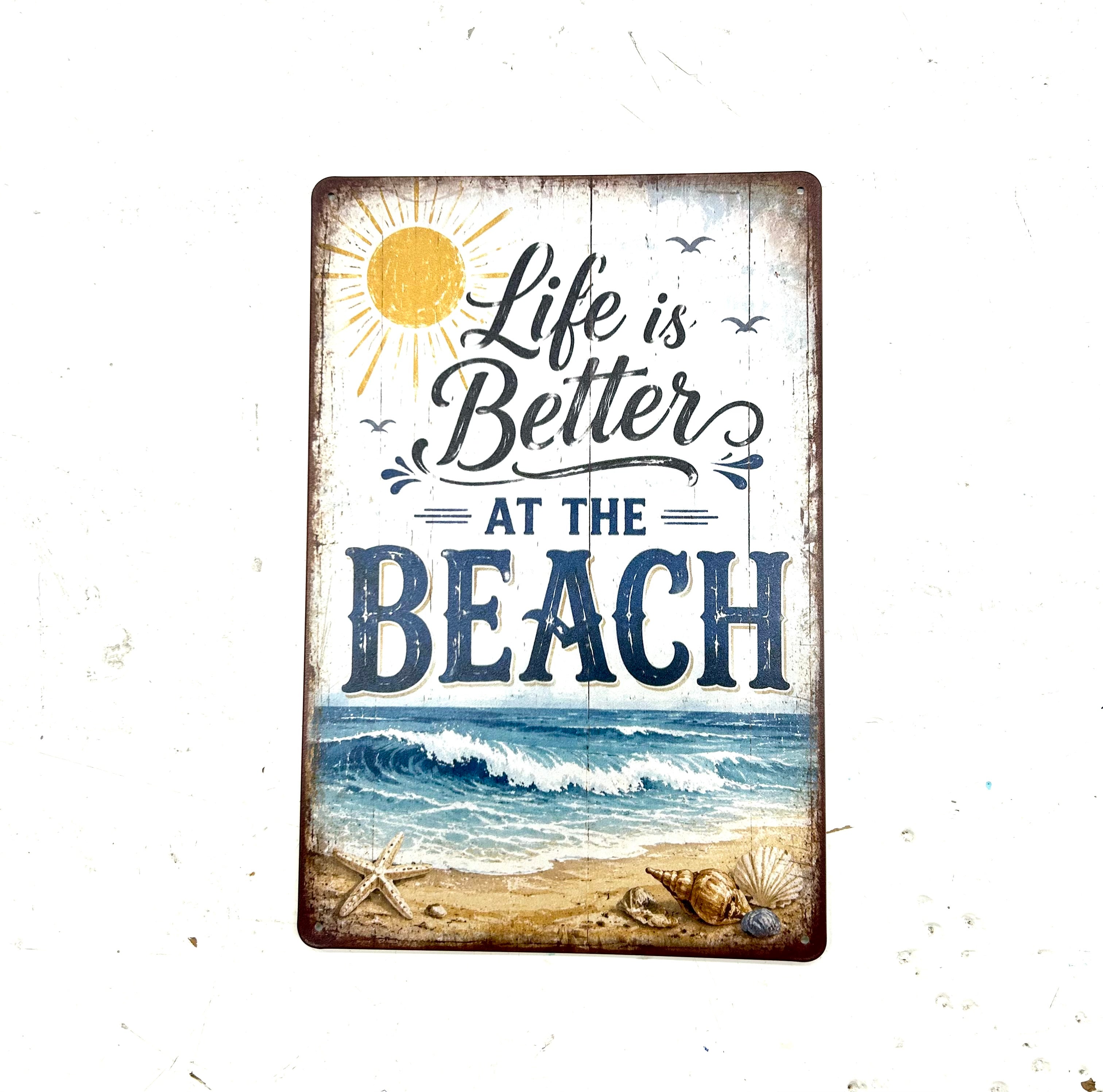 Vintage sign "Welcome to the Beachhouse"