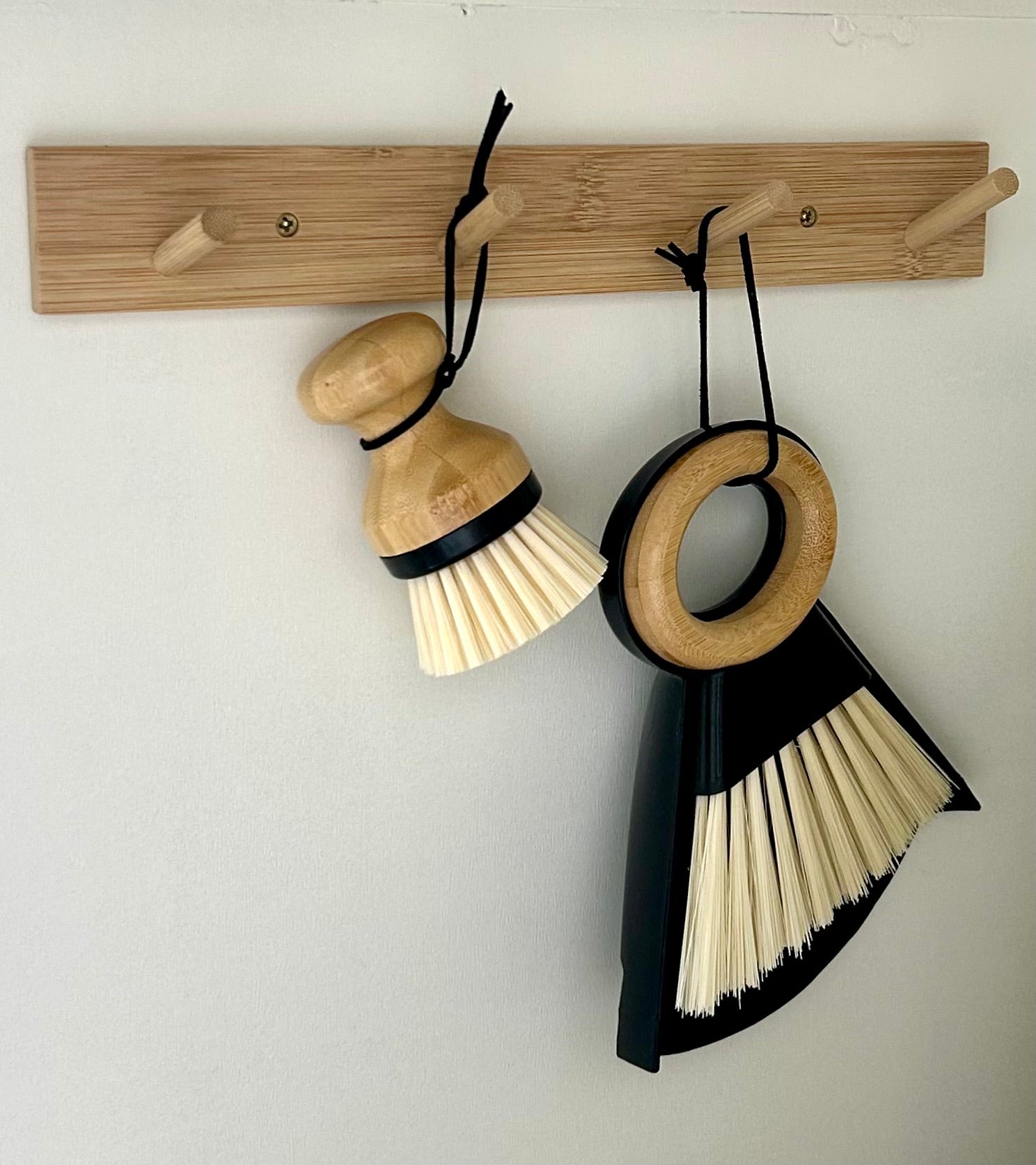 Mini stoffer en blik en afwasborstel, black