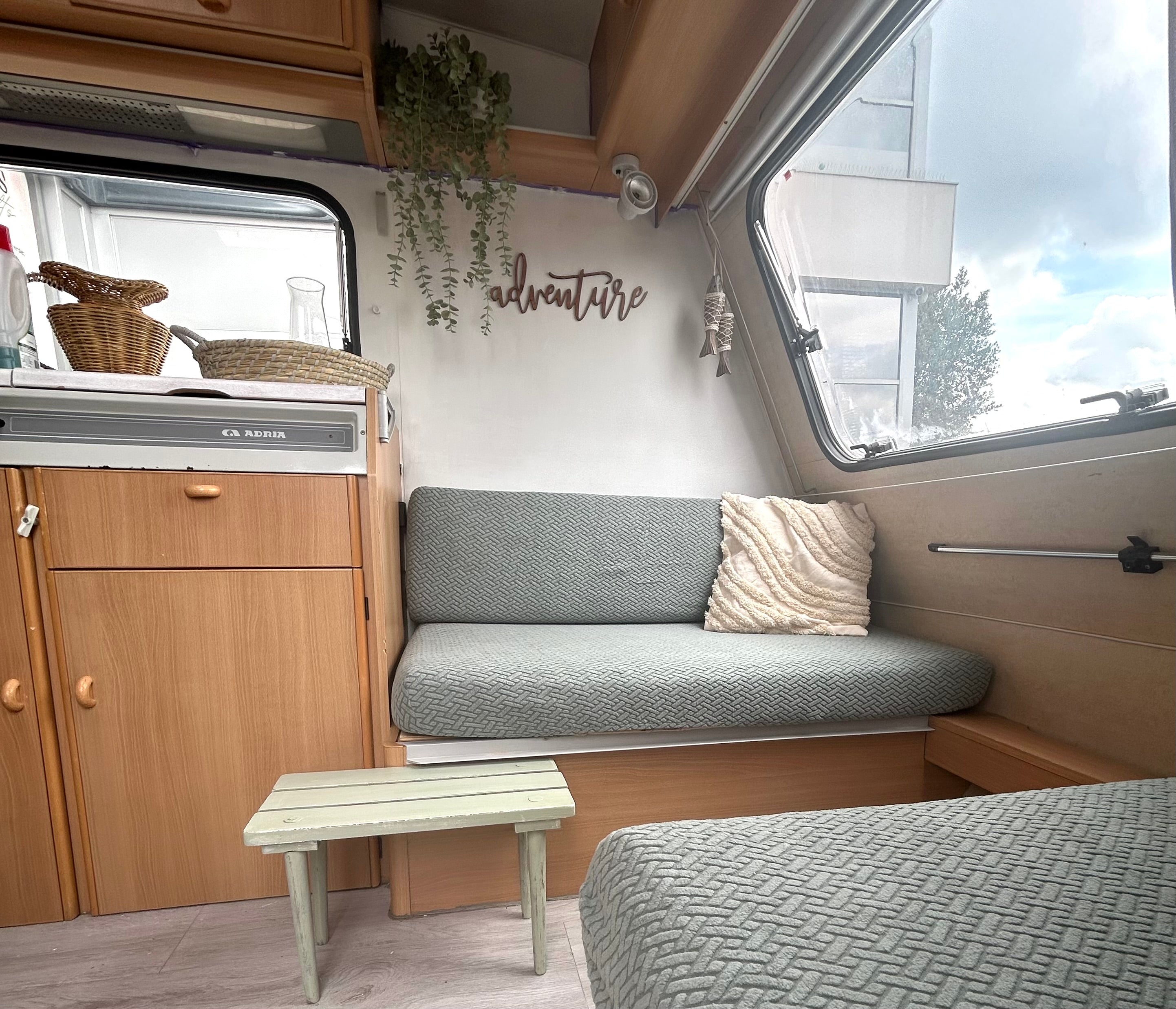 Bankhoezen voor treinzit