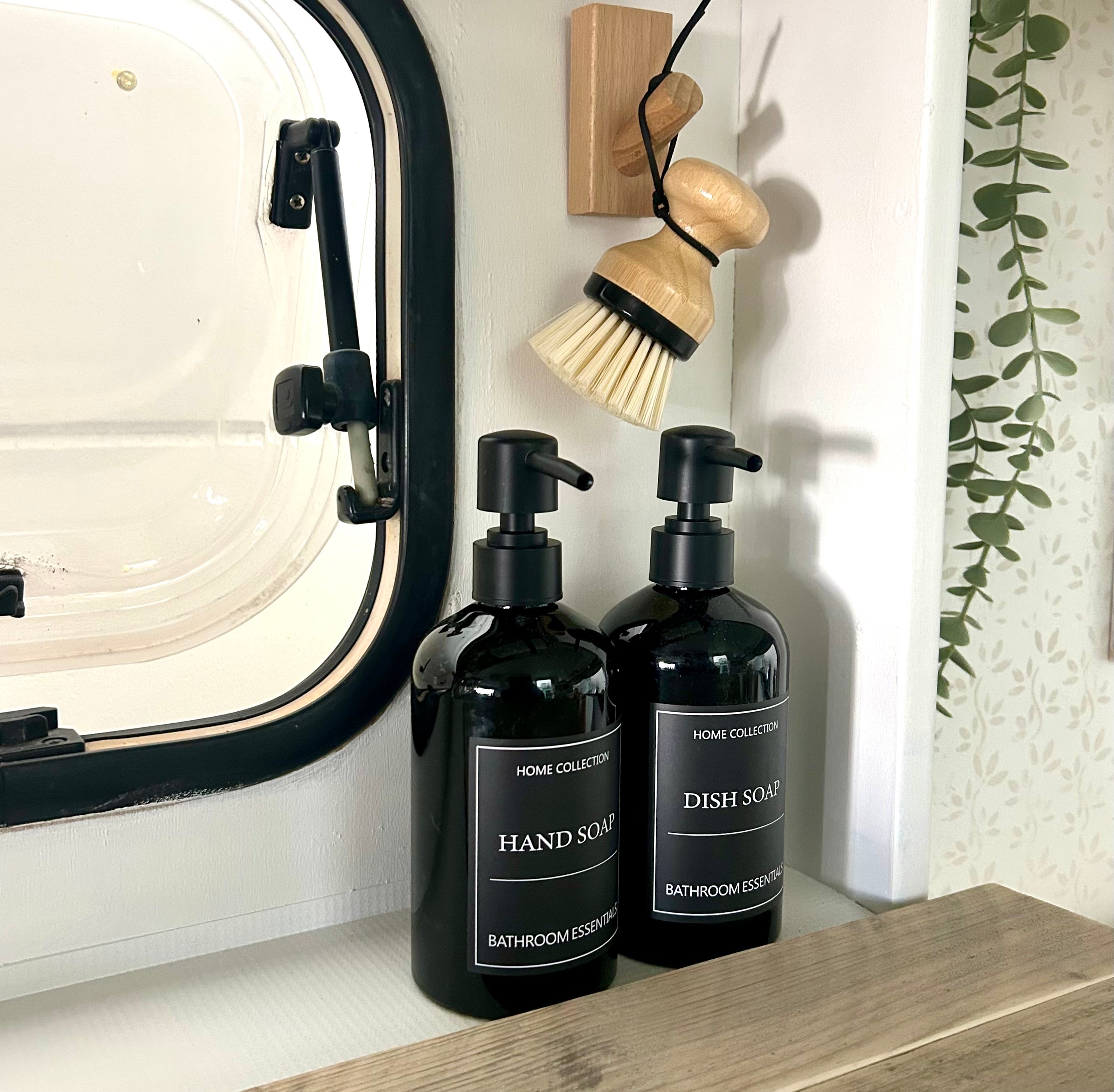 Dispenser handsoap + dishsoap