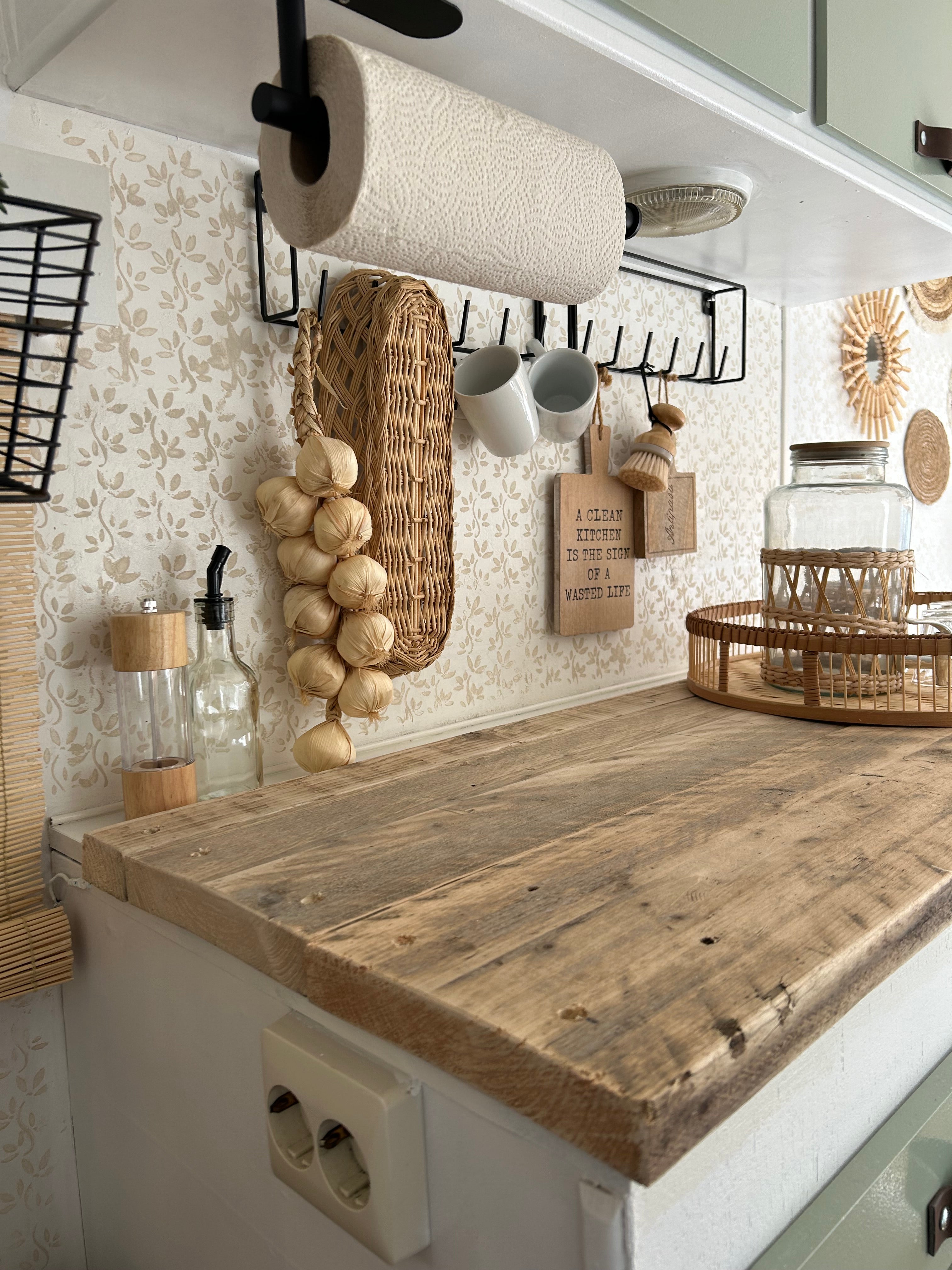 Keukenrekje zwart metaal